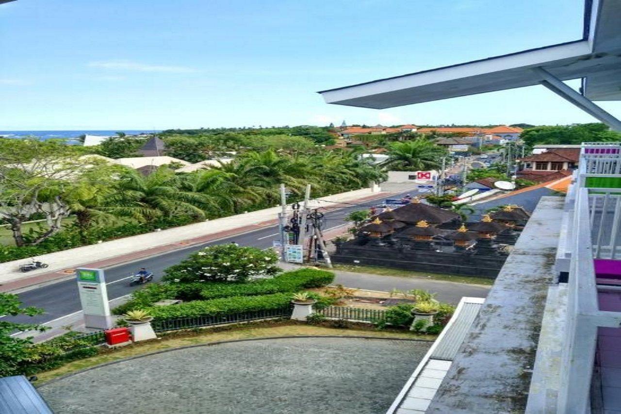 Ibis Styles Bali Benoa Hotel Nusa Dua  Exterior foto